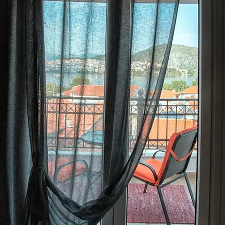 Anna'S House Apartment Kastoria Exterior photo